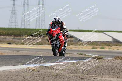 media/Sep-01-2025-Lets Ride (Mon) [[4370d11284]]/B Group/1220pm (Wheelie Bump)/